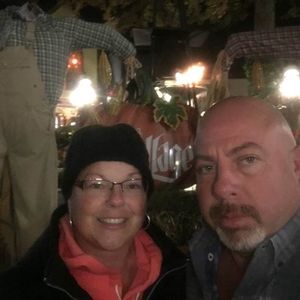 Meet your Posher, Robin